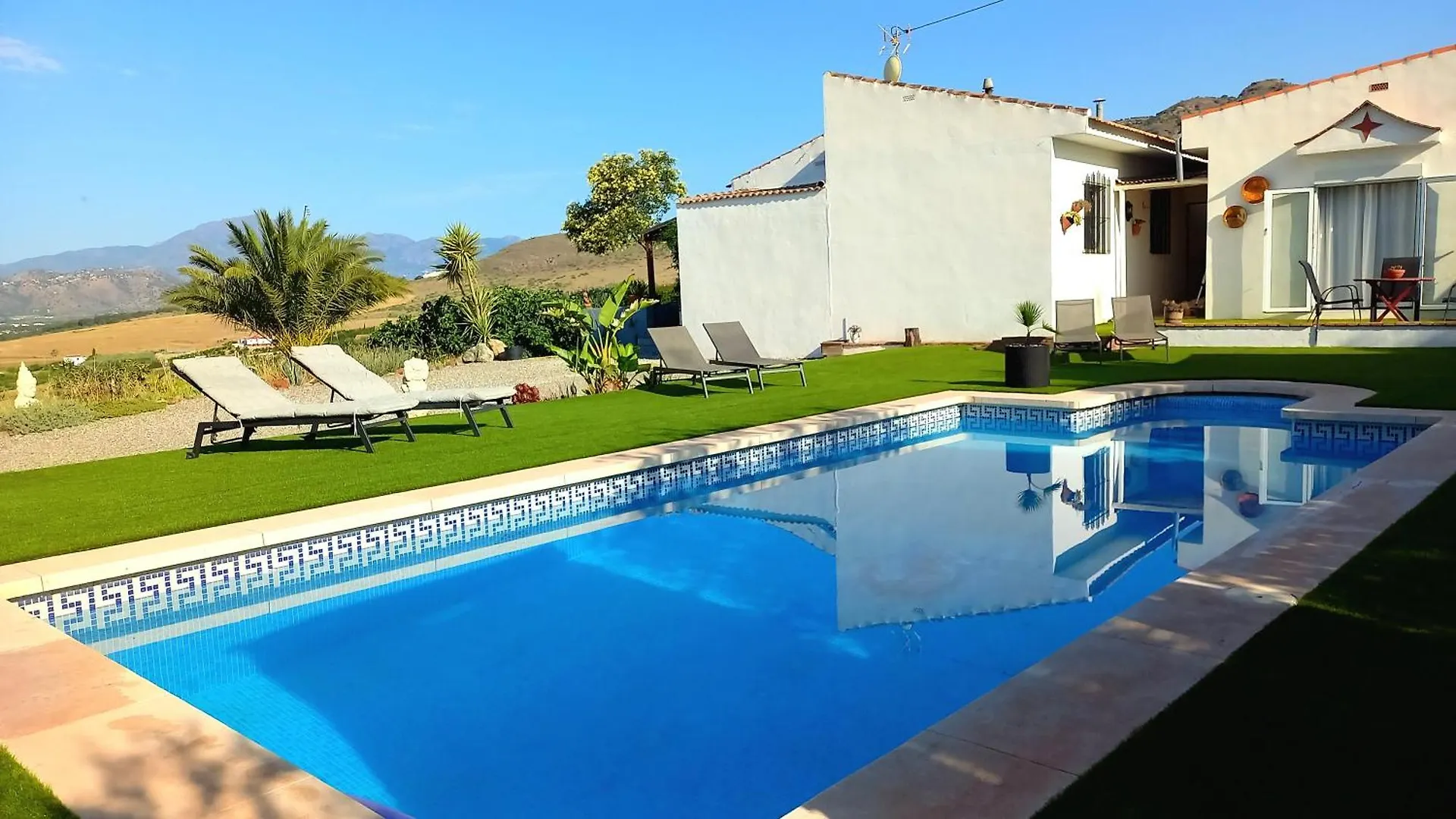 Casa De La Vida Malaga Bed & Breakfast Pizarra